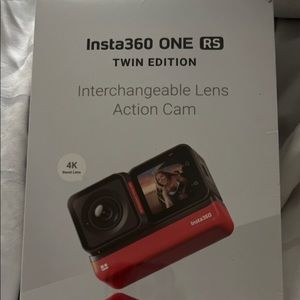 Insta360 ONE RS Twin Edition Waterproof 4K 60fps Action Camera & 5.7K 360 Camera